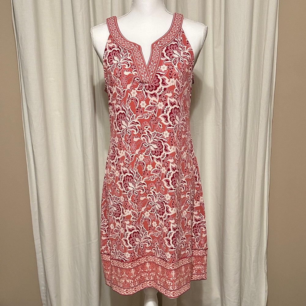 Sleeveless Pink Floral V-Neck Dress